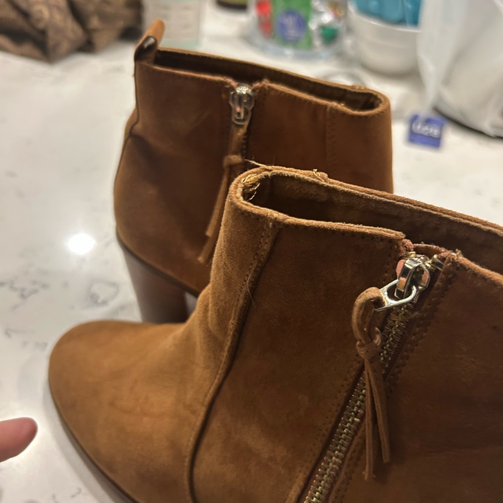 Bershka Camel Suede Boots With Zippers - Picture 2 of 5